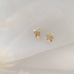 Branch leaf earrings