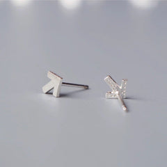 Tiny arrow earrings| Geometric| Studs| Sterling Silver| Simple| Cute