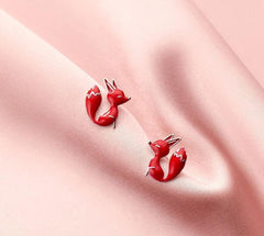 Tiny red fox stud earrings | Cute fox earrings | Sterling silver| Cute| Animal lover| Foxy earrings| Hypoallergenic | Enamel fox earrings