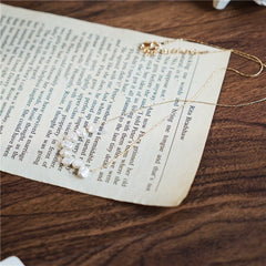 Minimalist Baroque Pearl Necklace ¨C A Touch of Understated Luxury