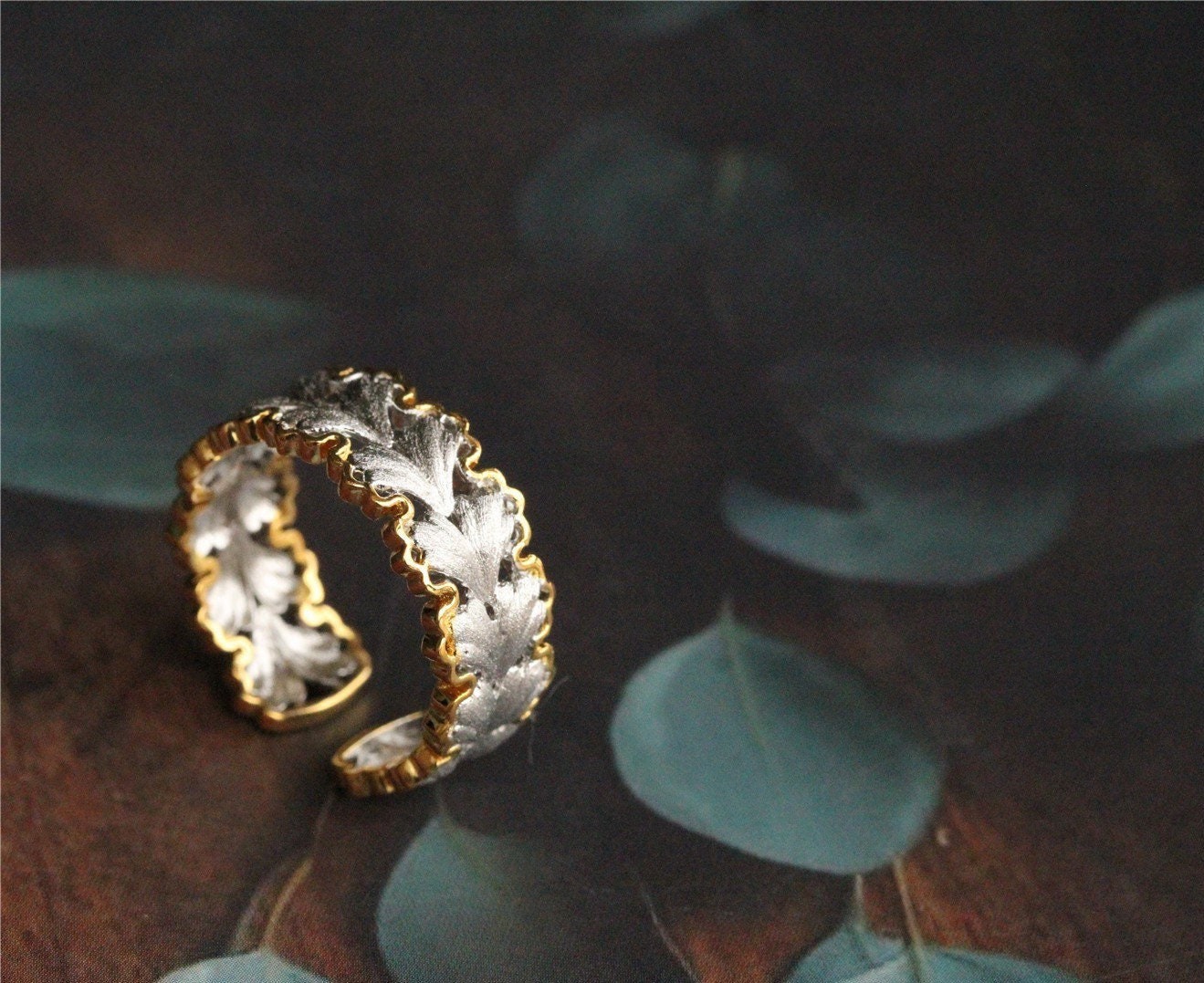 Ginkgo Leaf Ring