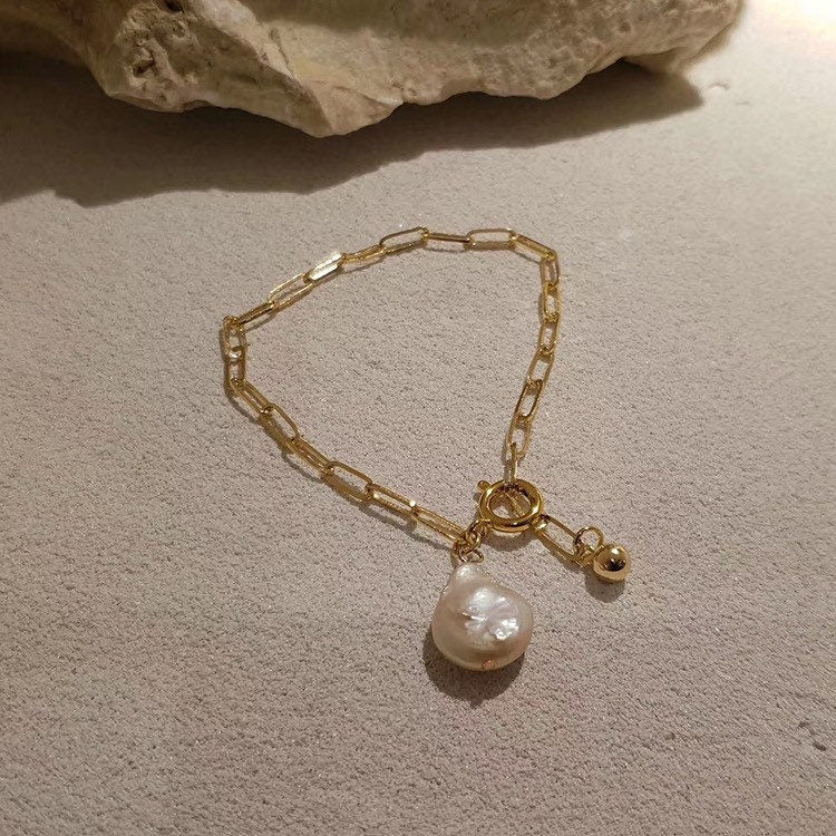 Large Baroque Pearl Bracelet