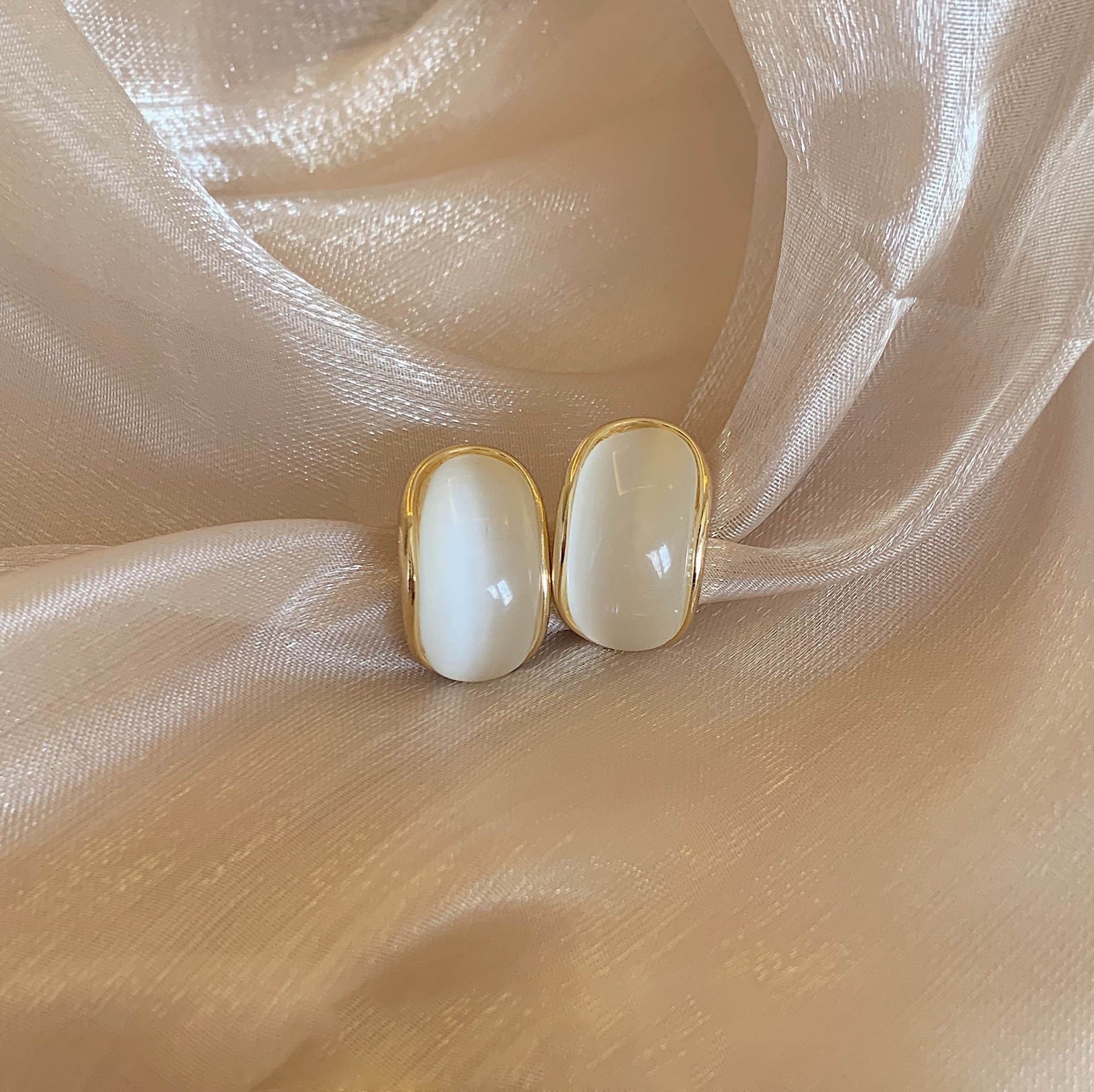 Cat¡¯s Eye Stone Earrings