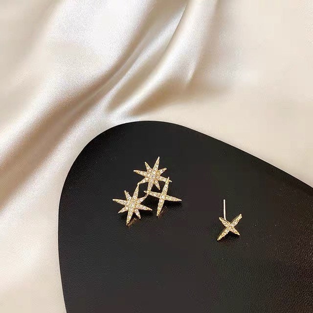 Eight-Pointed Star Earrings