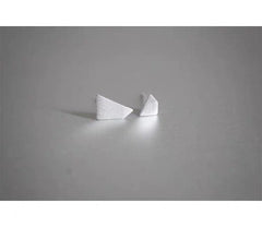 Geometric Minimalistic Studs