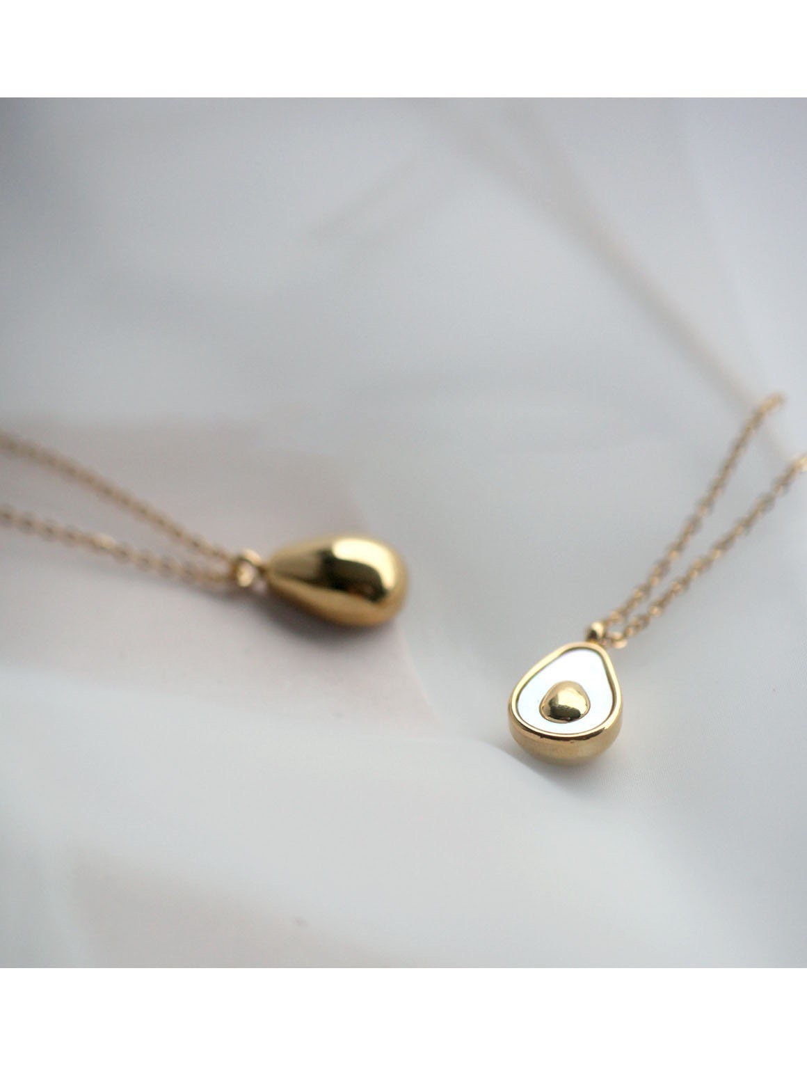 Avocado Bliss Pearl Necklace