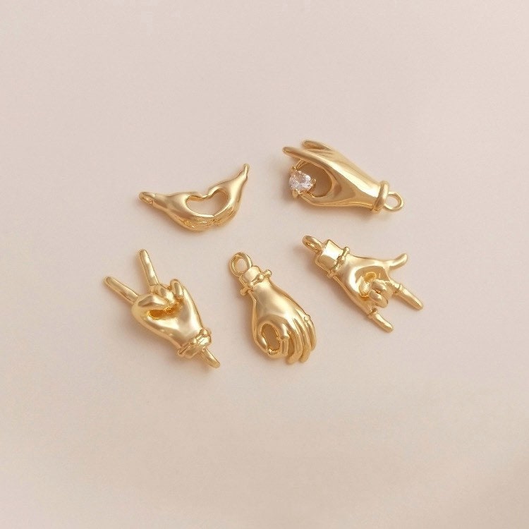 Victory Peace Gesture Necklace