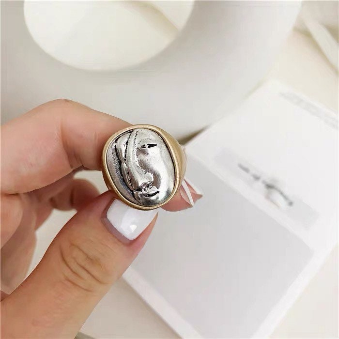 Muse of Modernism Picasso Face Statement Ring