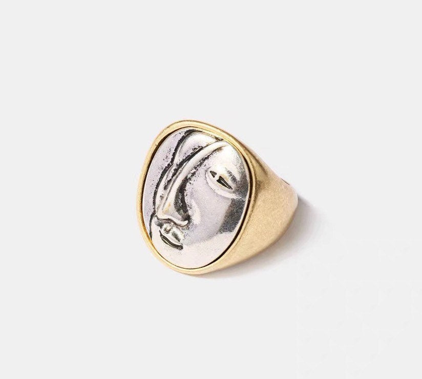 Muse of Modernism Picasso Face Statement Ring
