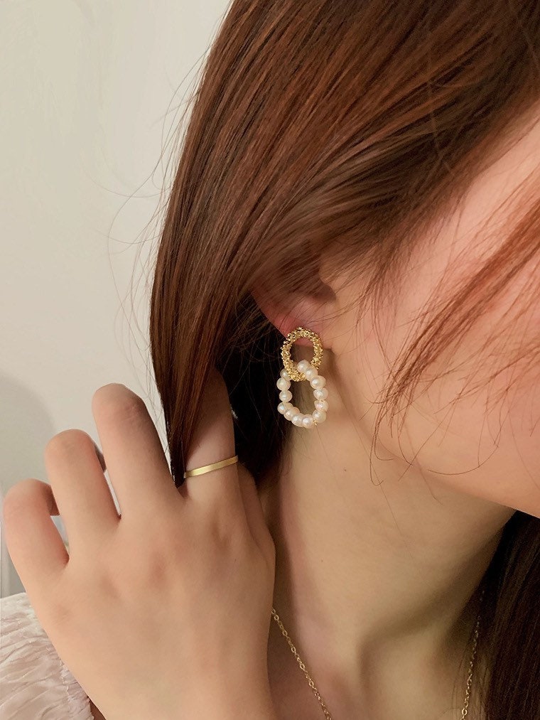 Elegant Baroque Pearl Hoop Earrings