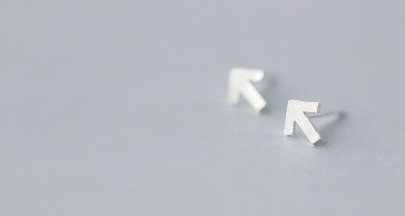 Tiny arrow earrings| Geometric| Studs| Sterling Silver| Simple| Cute
