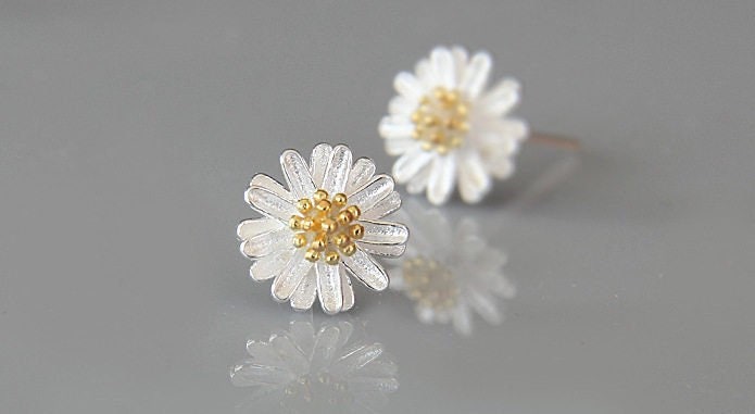 Tiny Daisy Earrings| Sunflower|