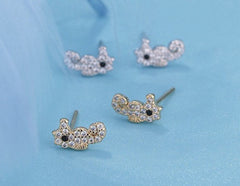 Tiny seahorse stud earrings , Sterling Silver, Cute, Ocean, Sea animals, Best gift