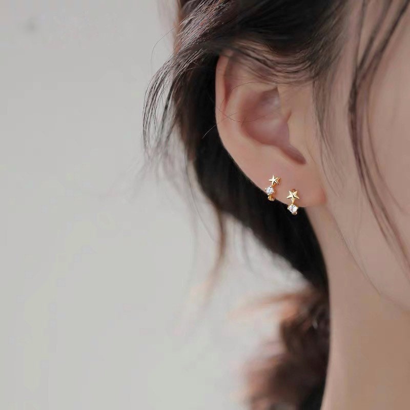 Twinkle Star hoop Earrings, Sterling Silver, Cute, Hoops , Gift for her, Starry Night