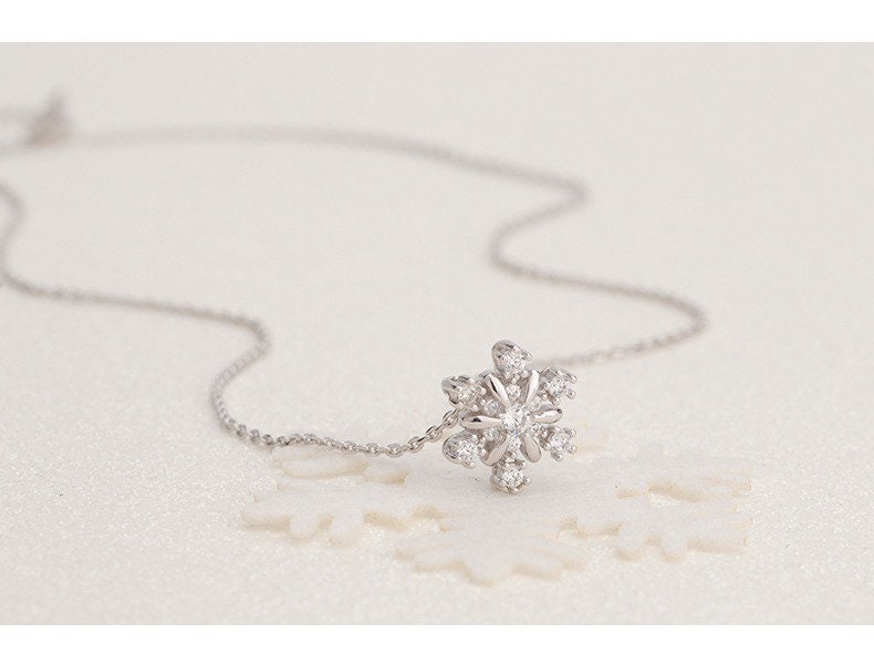 Snowflake Necklace| Sterling Silver