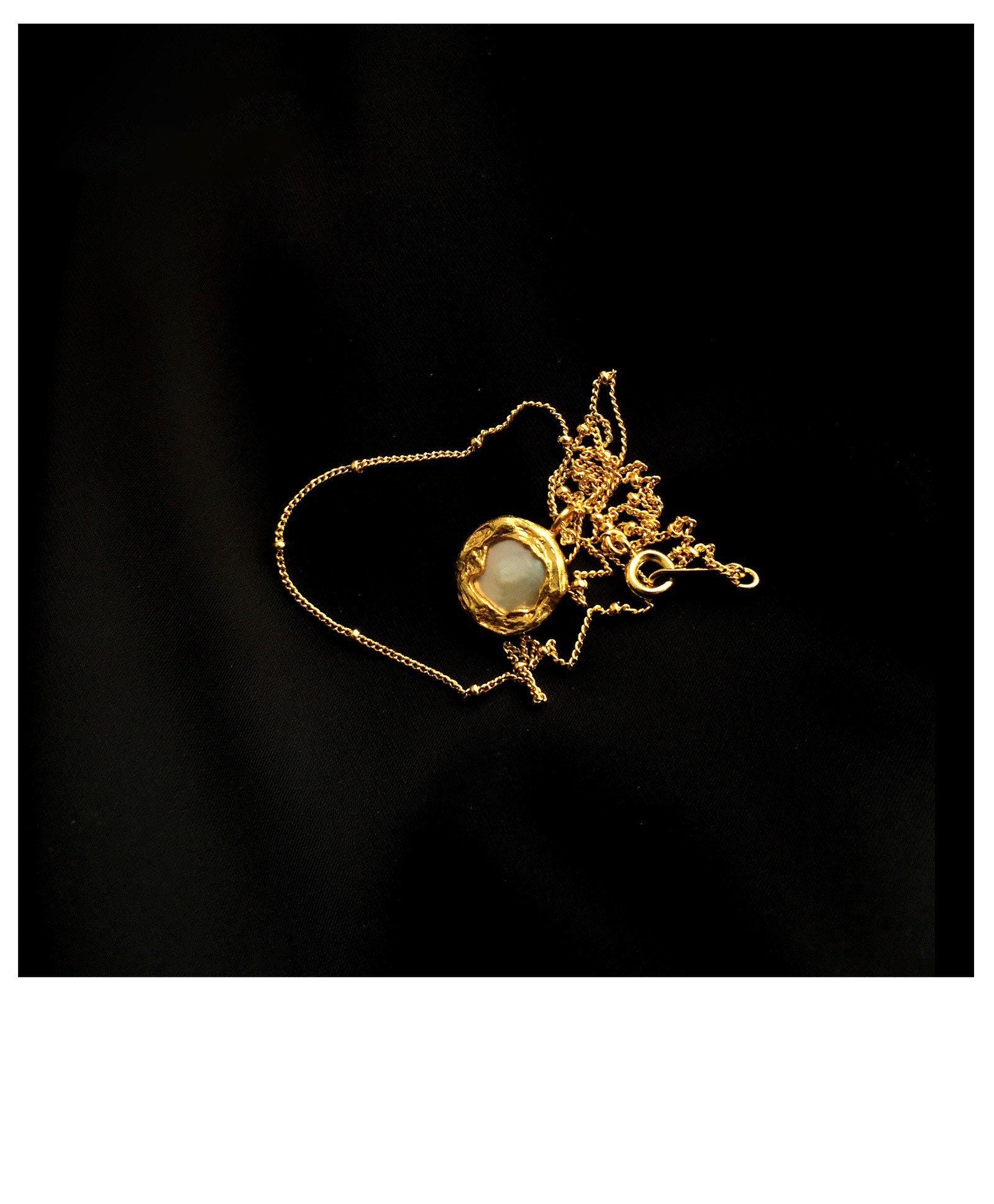 Large Pearl Moon Necklace